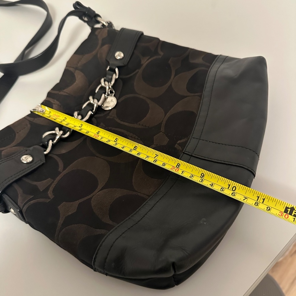 Coach Vintage Logo Signature Chain Hobo Crossbody Bag - Picture 7 of 9